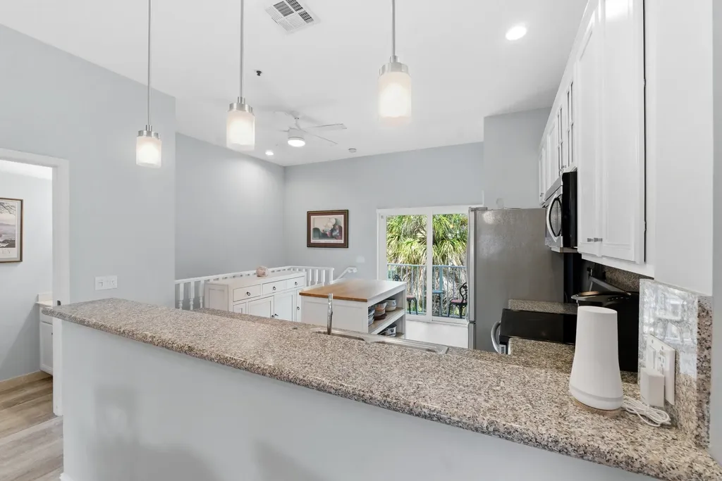 2445 NE 14th Street Pompano Beach FL 33062