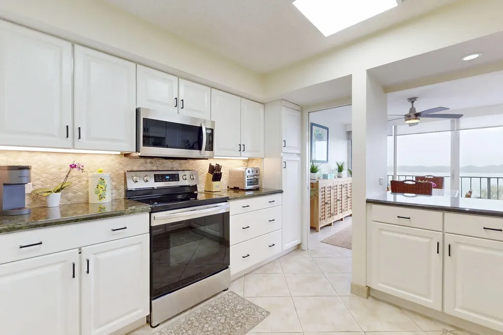 124 Lakeshore Drive North Palm Beach FL 33408