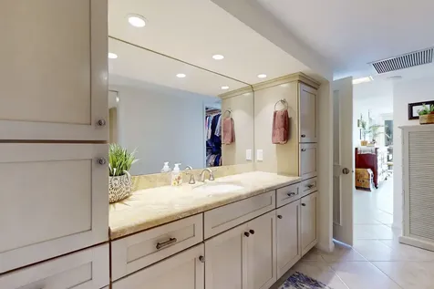 124 Lakeshore Drive North Palm Beach FL 33408