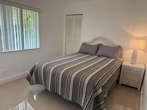 5817 La Pinata Boulevard Greenacres FL 33463