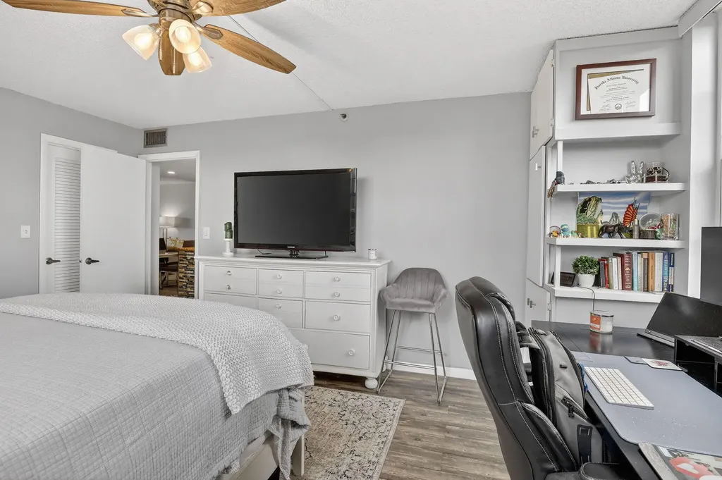 3001 W Rolling Hills Circle Davie FL 33328