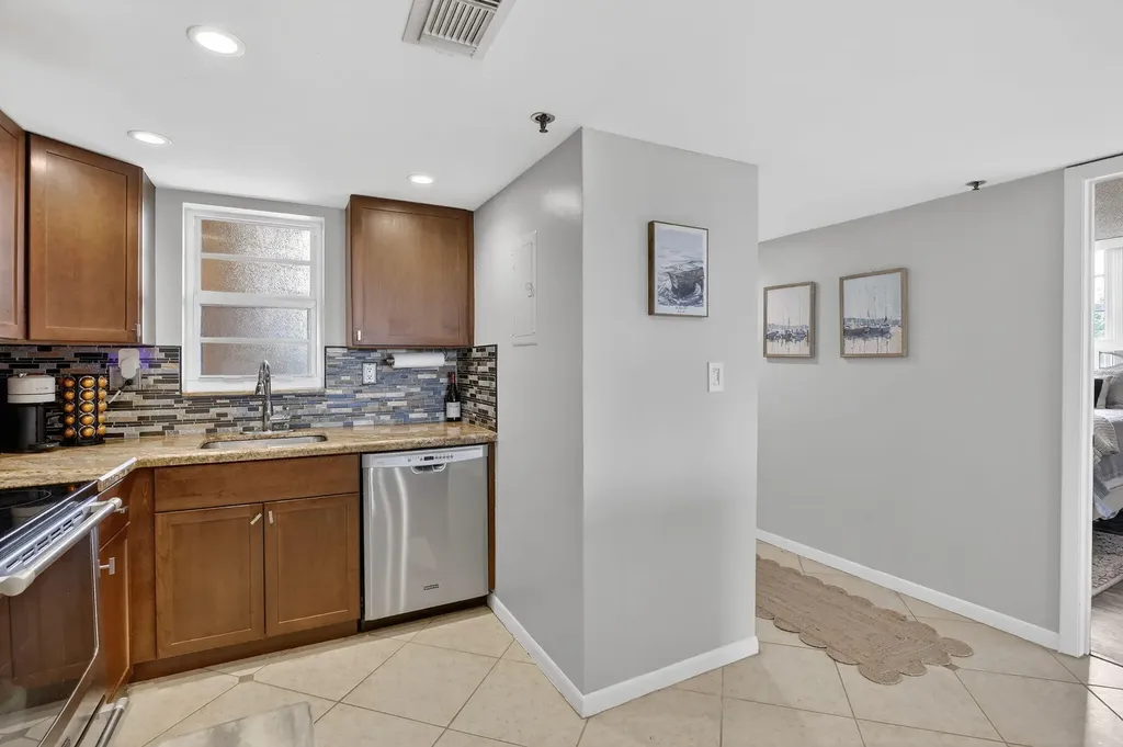3001 W Rolling Hills Circle Davie FL 33328