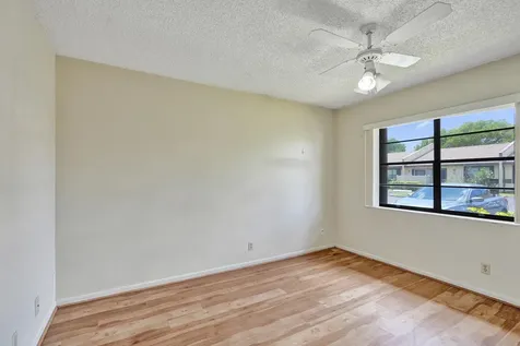 617 Banks Road Margate FL 33063