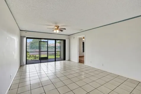 617 Banks Road Margate FL 33063
