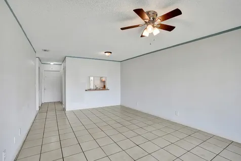 617 Banks Road Margate FL 33063