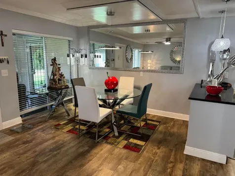 5817 La Pinata Boulevard Greenacres FL 33463