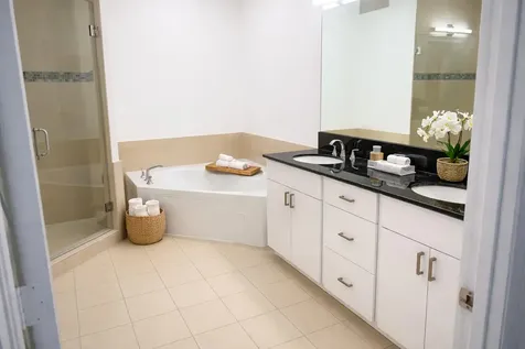 19105 NE 8th Court Miami FL 33179
