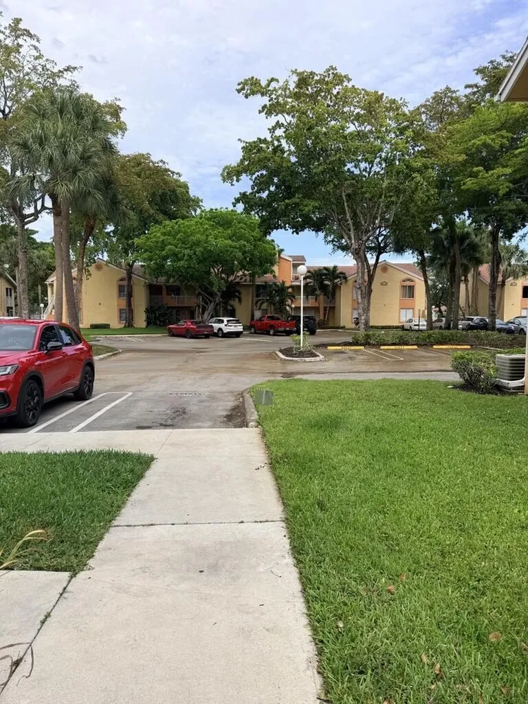 998 Coral Club Drive Coral Springs FL 33071