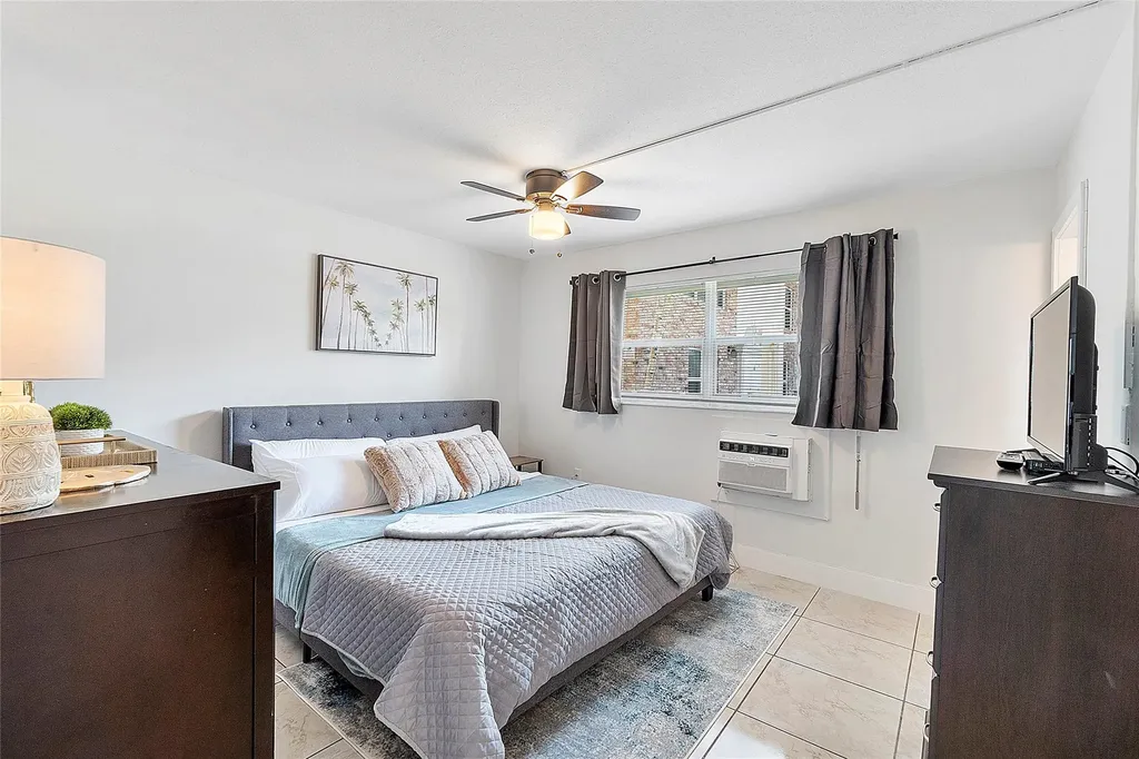 3230 NE 13th Street Pompano Beach FL 33062