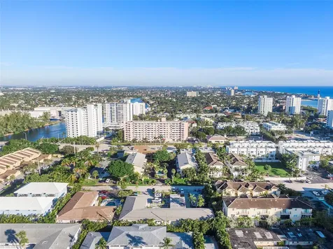 3230 NE 13th Street Pompano Beach FL 33062