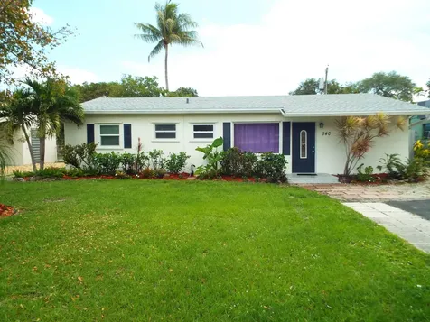 540 NE 61 Court NE Oakland Park FL 33334