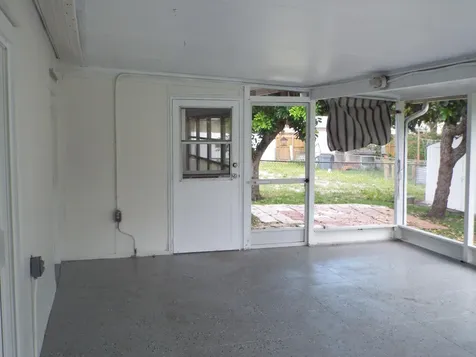 540 NE 61 Court NE Oakland Park FL 33334