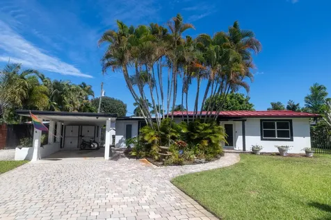 2800 NE 1st Avenue Wilton Manors FL 33334