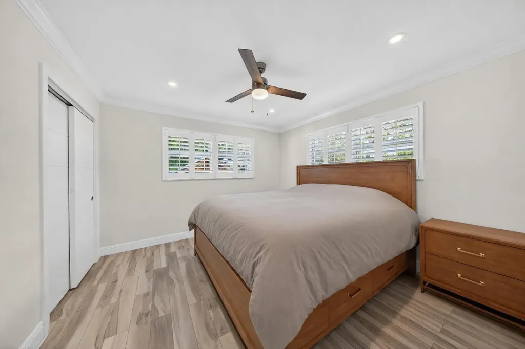 850 W Camino Real Boca Raton FL 33486