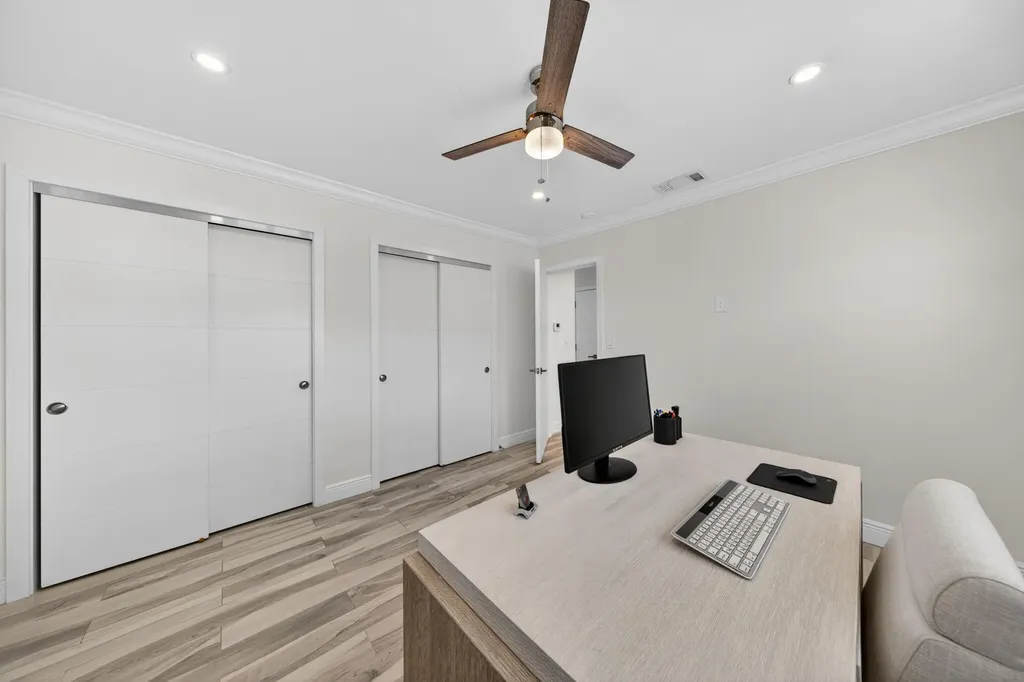 850 W Camino Real Boca Raton FL 33486