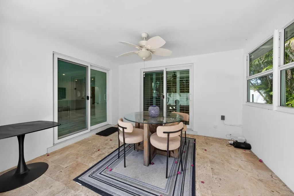 850 W Camino Real Boca Raton FL 33486