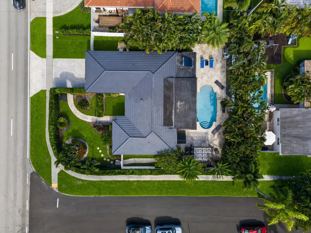850 W Camino Real Boca Raton FL 33486