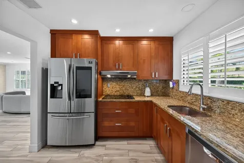 850 W Camino Real Boca Raton FL 33486