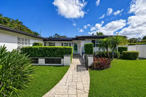850 W Camino Real Boca Raton FL 33486
