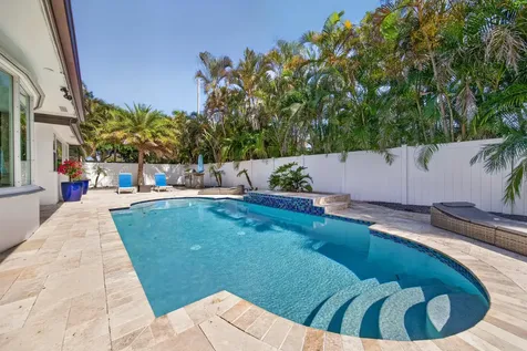850 W Camino Real Boca Raton FL 33486