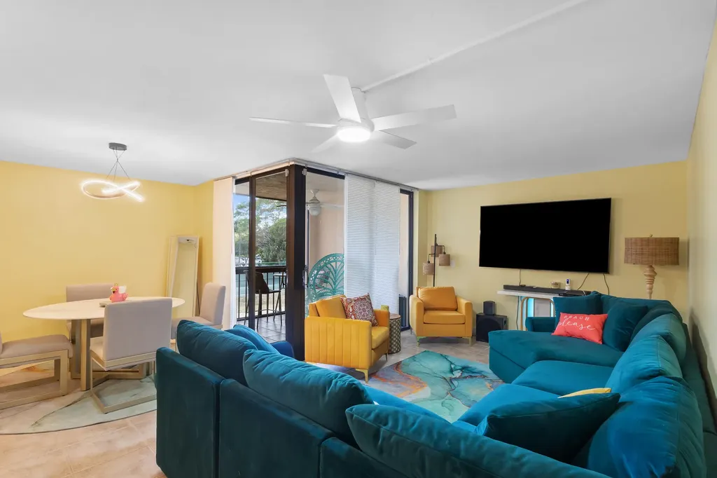 500 Egret Circle Delray Beach FL 33444
