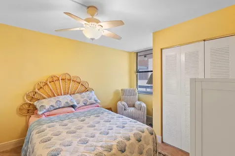 500 Egret Circle Delray Beach FL 33444