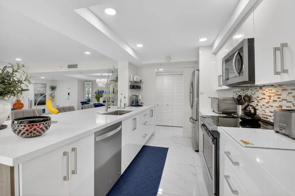 20080 Boca West Drive Boca Raton FL 33434
