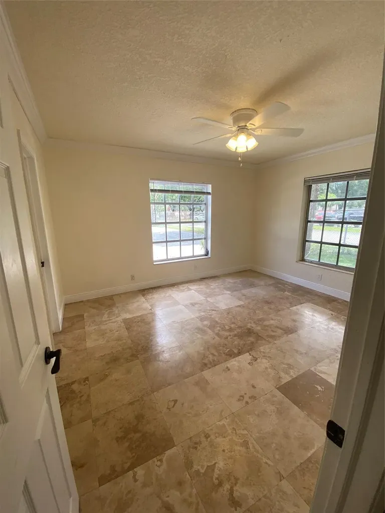 2200 NE 66th Street Fort Lauderdale FL 33308