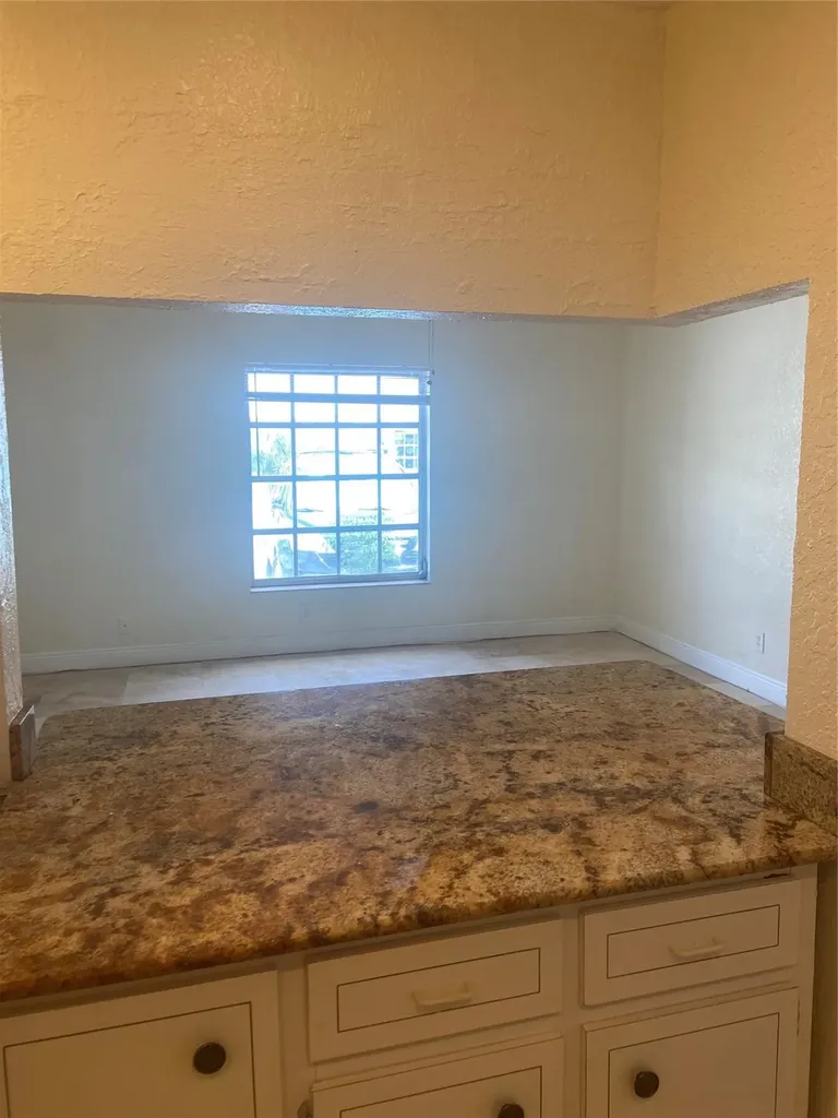 2200 NE 66th Street Fort Lauderdale FL 33308