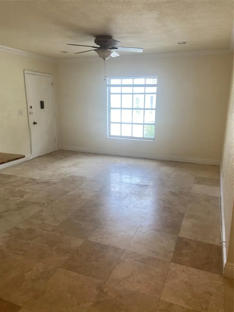 2200 NE 66th Street Fort Lauderdale FL 33308