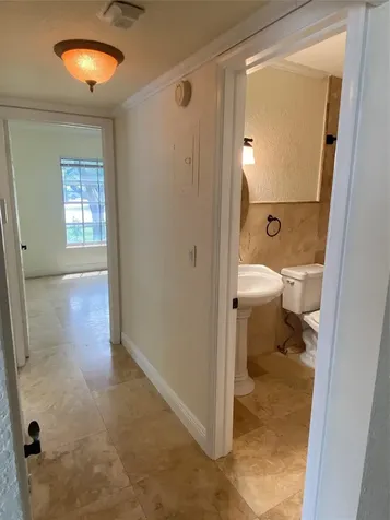 2200 NE 66th Street Fort Lauderdale FL 33308