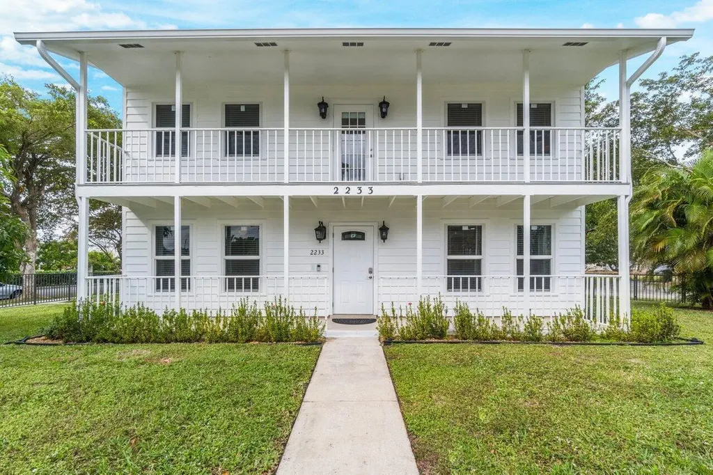 2233 Dock Street West Palm Beach FL 33401