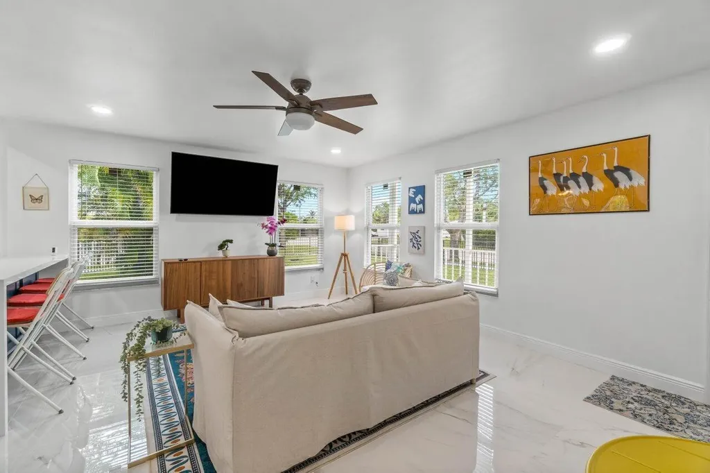 2233 Dock Street West Palm Beach FL 33401