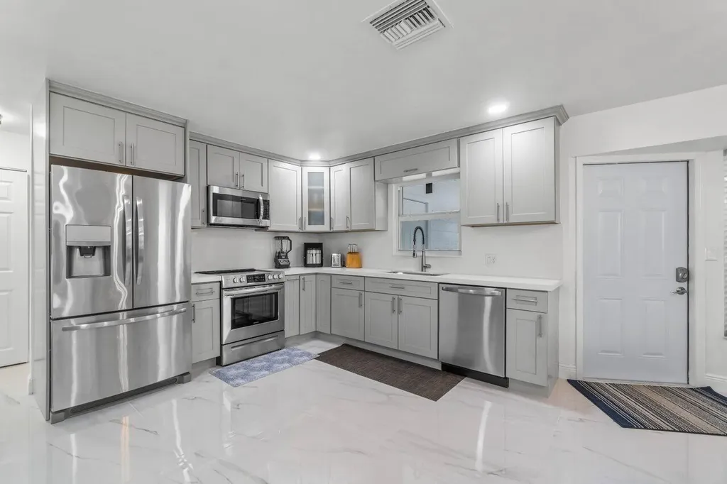 2233 Dock Street West Palm Beach FL 33401