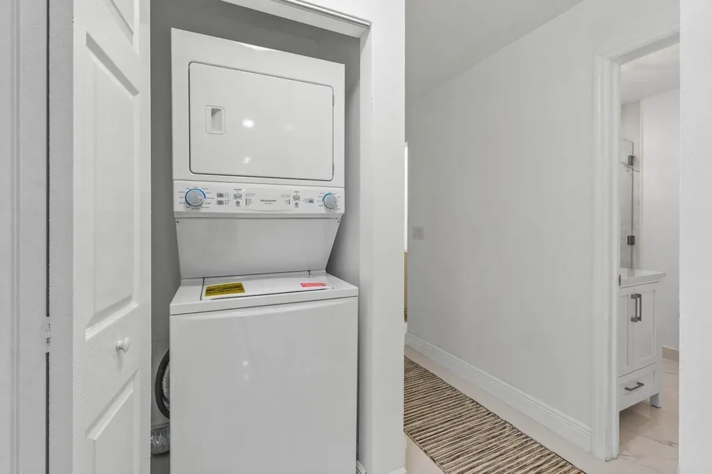 2233 Dock Street West Palm Beach FL 33401