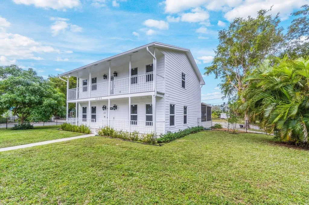 2233 Dock Street West Palm Beach FL 33401