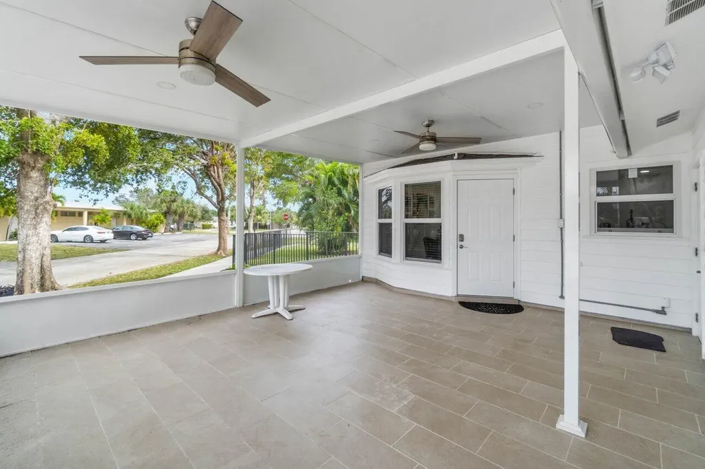 2233 Dock Street West Palm Beach FL 33401