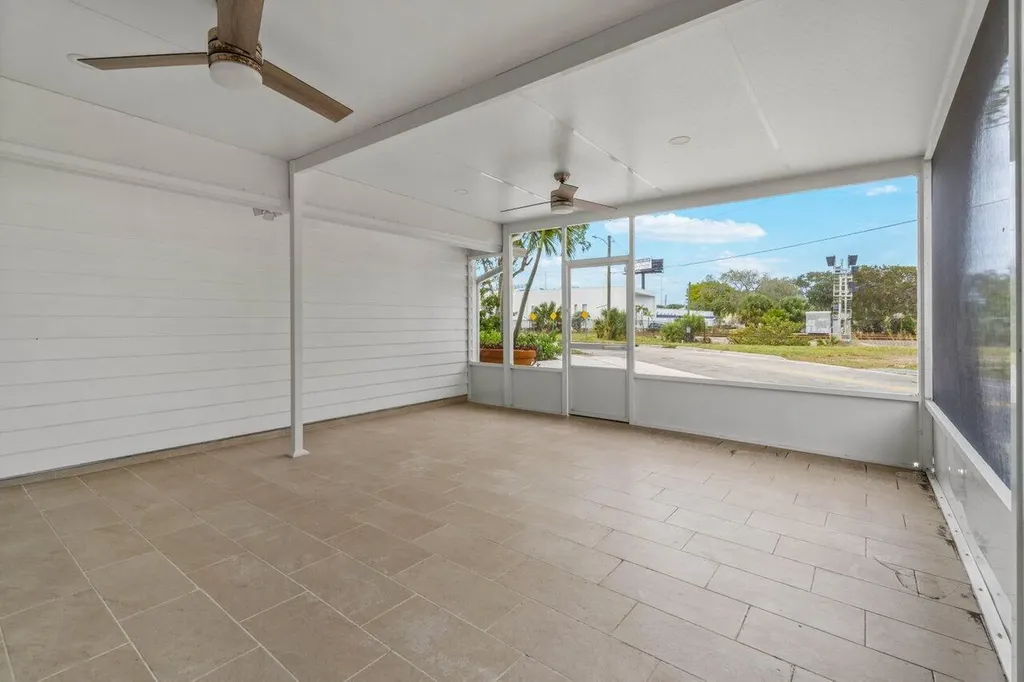 2233 Dock Street West Palm Beach FL 33401