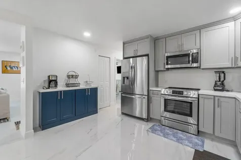 2233 Dock Street West Palm Beach FL 33401