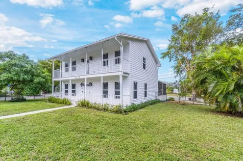 2233 Dock Street West Palm Beach FL 33401