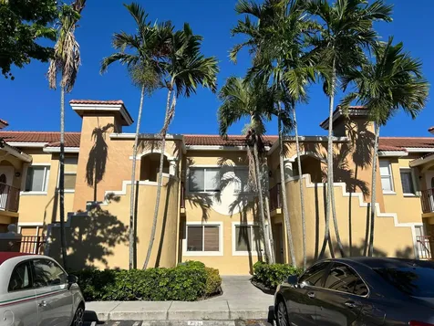 621 NW 78th Terrace Pembroke Pines FL 33024