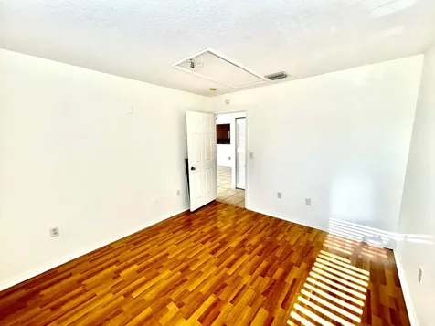 621 NW 78th Terrace Pembroke Pines FL 33024