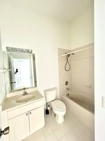621 NW 78th Terrace Pembroke Pines FL 33024