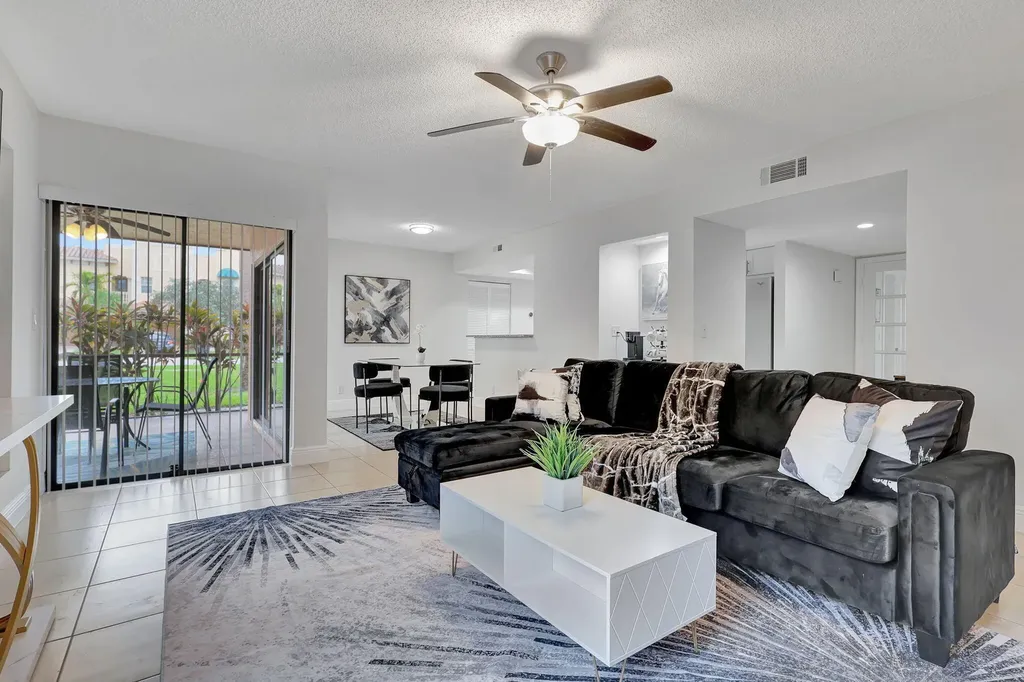 12641 Westhampton Circle Wellington FL 33414