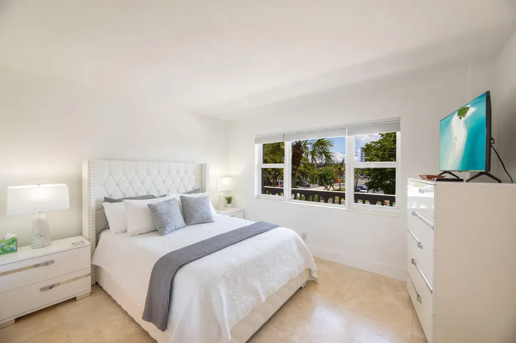 3121 NE 51st Street Fort Lauderdale FL 33308