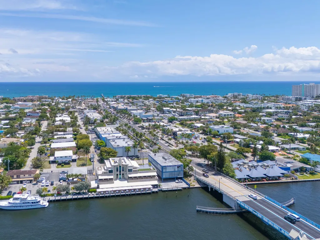 3121 NE 51st Street Fort Lauderdale FL 33308