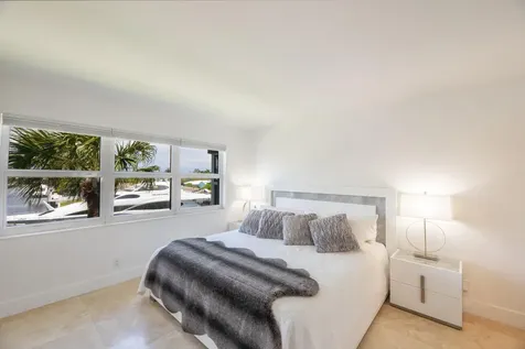 3121 NE 51st Street Fort Lauderdale FL 33308