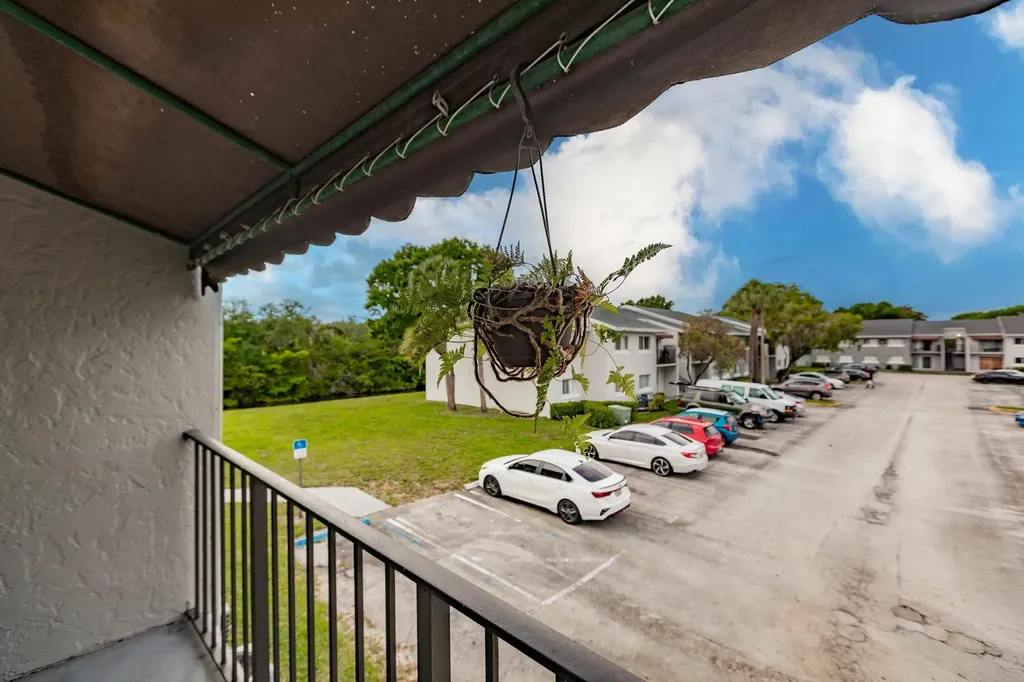 1153 Lake Victoria Drive West Palm Beach FL 33411