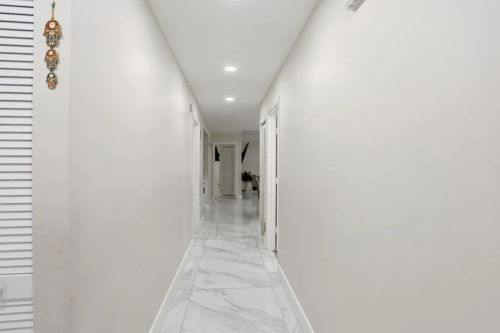 23451 SW 55th Avenue Boca Raton FL 33433