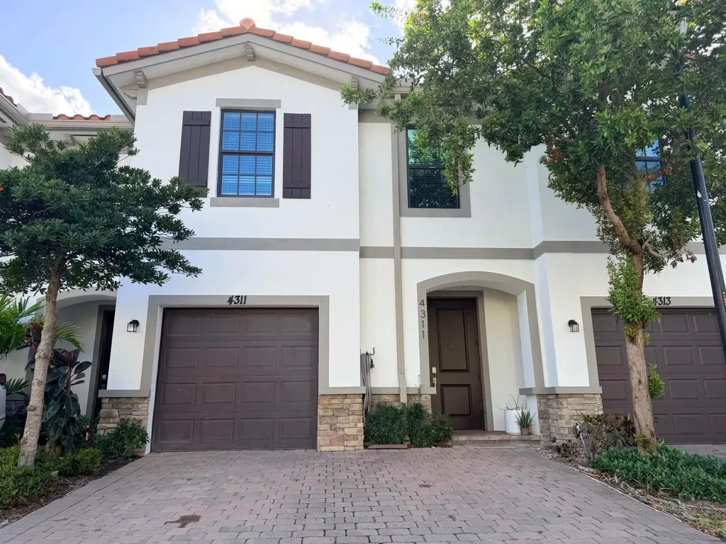 4311 Bradbury Court Riviera Beach FL 33410